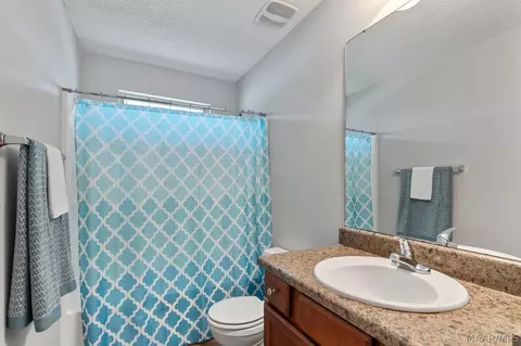 Bath - 121 Bishop Ct, Millbrook, AL 36054 photo 4 of 4