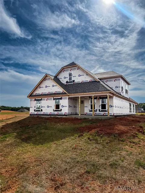 54 Stacy Starr Way, Wetumpka, AL 36093