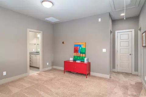 Entry Way - 5019 Chiltern St, Montgomery, AL 36116 photo 4 of 4