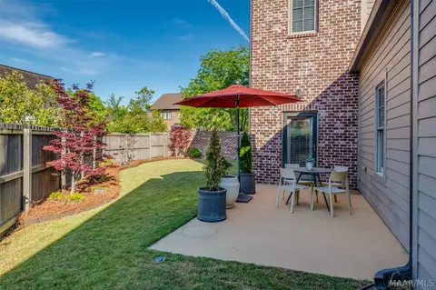 Exterior - 5019 Chiltern St, Montgomery, AL 36116 photo 4 of 12