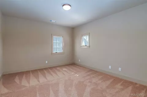 Bedroom - 5019 Chiltern St, Montgomery, AL 36116 photo 5 of 9
