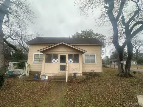402 2nd Ave, Tallassee, AL 36078