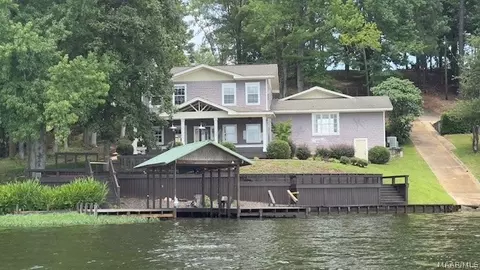 93 Gaddis Beach Dr, Titus, AL 36080