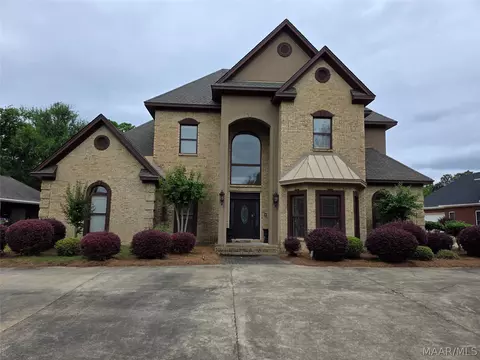 3112 Fieldcrest Dr, Montgomery, AL 36106