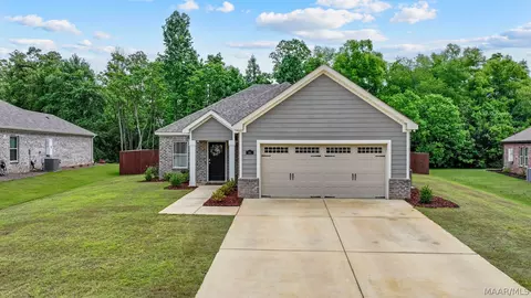 64 Trevor Dr, Millbrook, AL 36054
