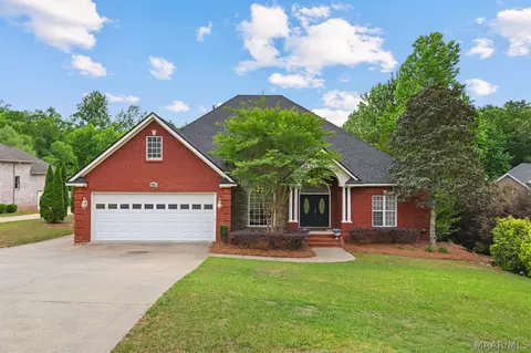 939 Richfield Rd, Deatsville, AL 36022