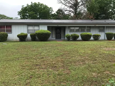 999 Randolph Cir, Selma, AL 36701