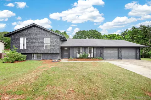 416 Honeysuckle Dr, Millbrook, AL 36054