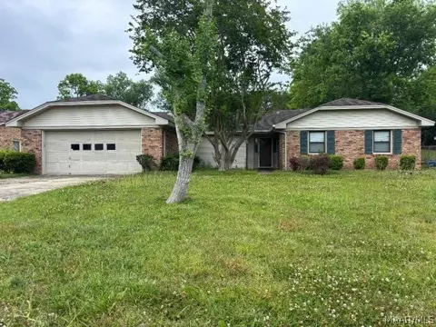 2079 Kingsbury Dr, Montgomery, AL 36106