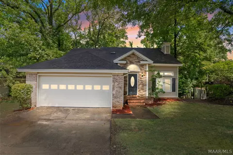 912 Running Brook Dr, Prattville, AL 36066