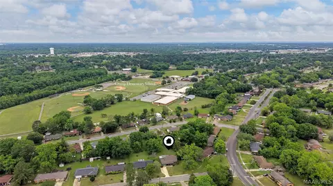 View/Area - 206 E Riding Rd, Montgomery, AL 36116 photo 2 of 4