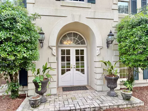 Entry Way - 9 Chambliss Dr, Selma, AL 36701 photo 1 of 9