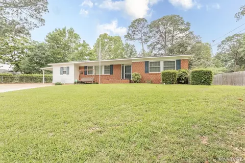 3774 Willow Lane Dr, Montgomery, AL 36109