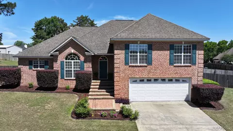 34 Fuller Ln, Millbrook, AL 36054
