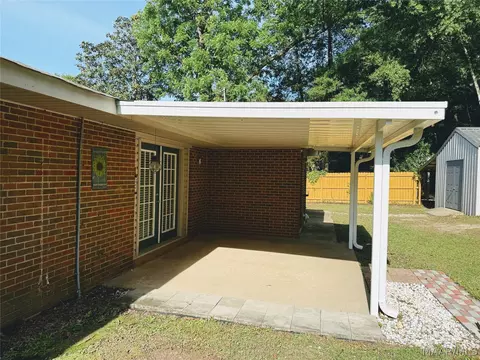 Exterior - 3621 Robert E Lee Dr, Millbrook, AL 36054 photo 3 of 8
