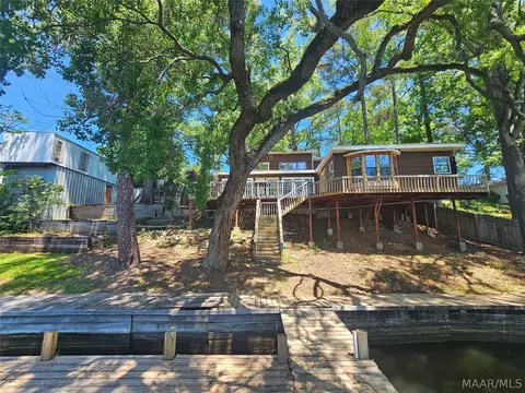 58 Lake Region Dr, Wetumpka, AL 36092
