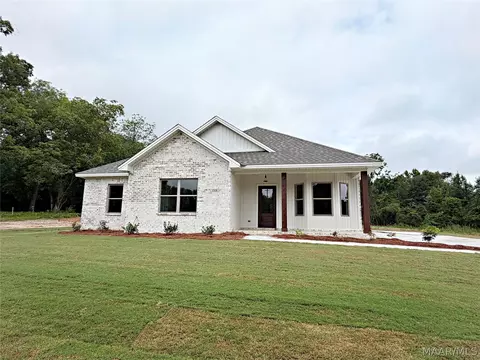 1520 Claud Rd, Eclectic, AL 36024