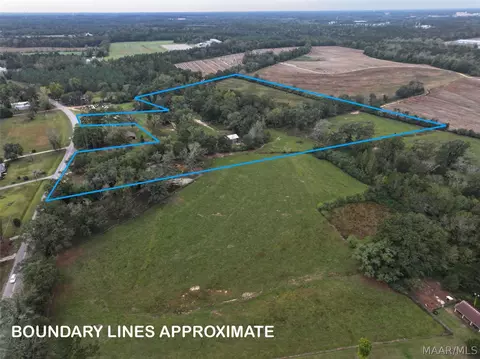 19 Omussee Rd, Dothan, AL 36303