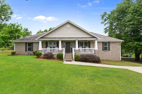 612 Bass St, Tallassee, AL 36078
