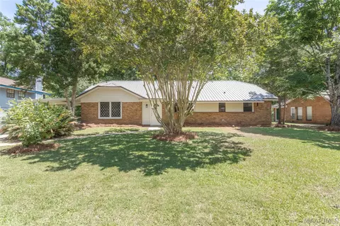 318 Gardenia Rd, Millbrook, AL 36054