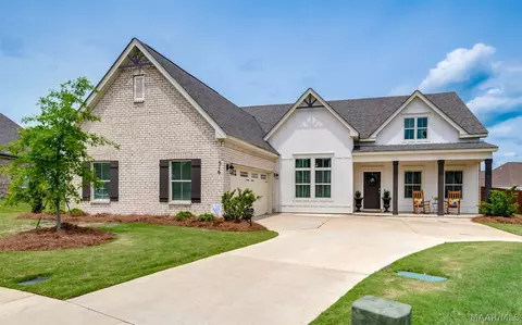 516 Pointer Pl, Pike Road, AL 36064