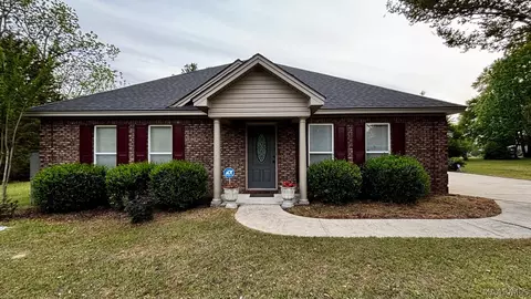 1231 Kowaliga Rd, Eclectic, AL 36024