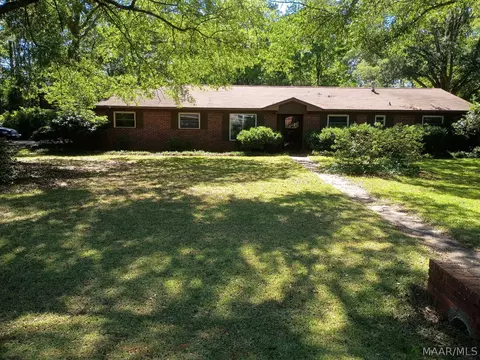 2725 Lakeview Ct, Millbrook, AL 36054