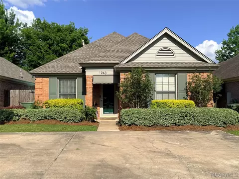 1943 Woodrun Dr, Montgomery, AL 36117