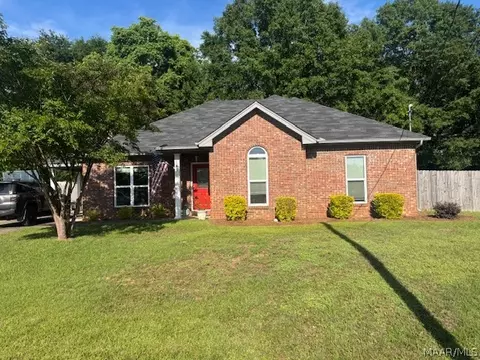 145 Lilly Pad Cir, Millbrook, AL 36054