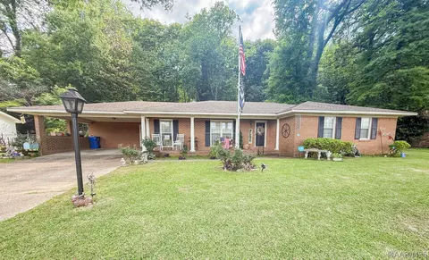 174 Maple St, Prattville, AL 36067