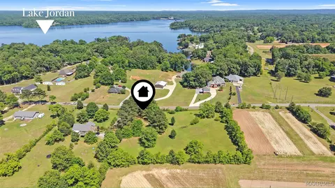 367 Lake Region Cir, Wetumpka, AL 36092