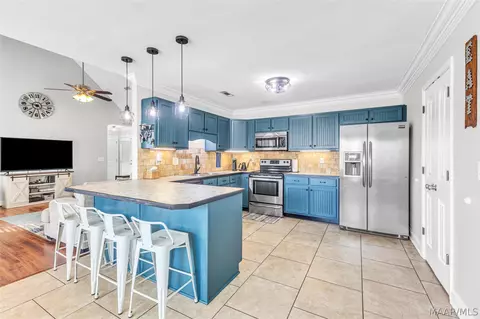 Kitchen - 2308 County Road 81 Rd, Clanton, AL 35045 photo 1 of 4