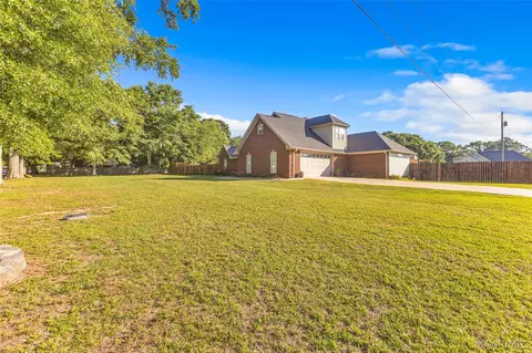 Exterior - 2308 County Road 81 Rd, Clanton, AL 35045 photo 2 of 8
