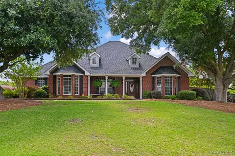 412 Holly Brook Dr, Montgomery, AL 36109