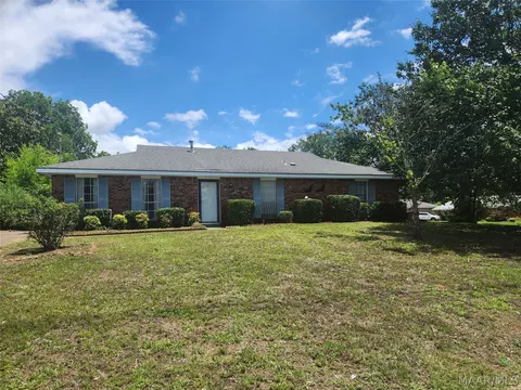 333 Janice St, Prattville, AL 36066