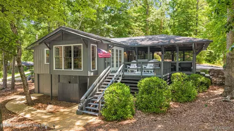 605 Lakeview Hts, Jackson's Gap, AL 36861