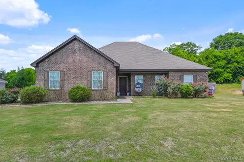 167 Stoneridge Dr, Tallassee, AL 36078
