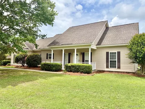 308 Meadowview Dr, Wetumpka, AL 36092