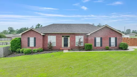 625 Old Camp Dr, Pike Road, AL 36064