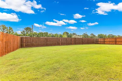 Exterior - 266 Kohn Dr, Millbrook, AL 36054 photo 6 of 8