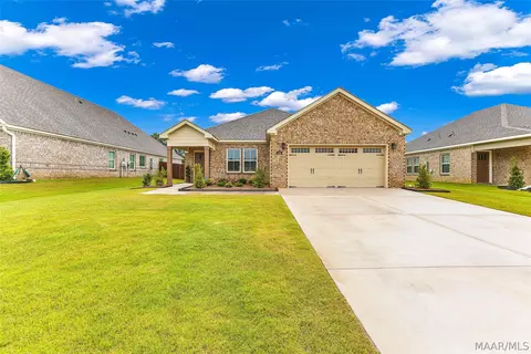 Exterior - 266 Kohn Dr, Millbrook, AL 36054 photo 2 of 8