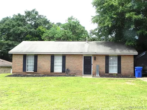 1206 Gardenia Cir, Prattville, AL 36067