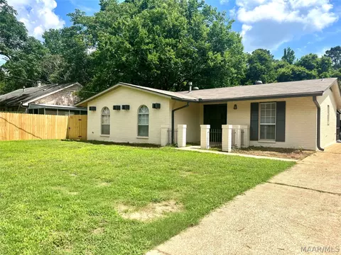 336 Janice St, Prattville, AL 36066
