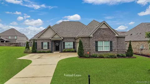 1236 Charleston Dr, Prattville, AL 36066