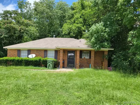 5813 Hyde Park Dr, Montgomery, AL 36117