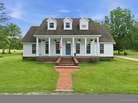 428 Gibson Hills Dr, Pike Road, AL 36064