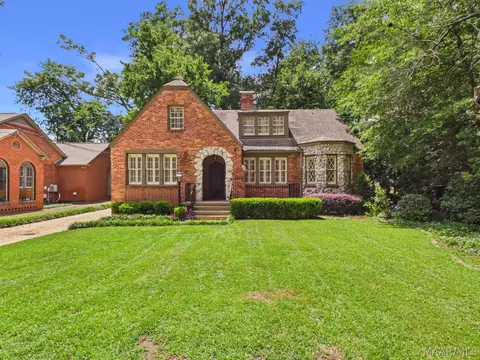 2512 College St, Montgomery, AL 36106