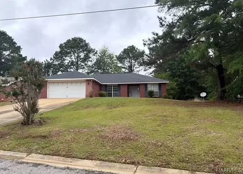 4106 Sumbry St, Tuskegee, AL 36083