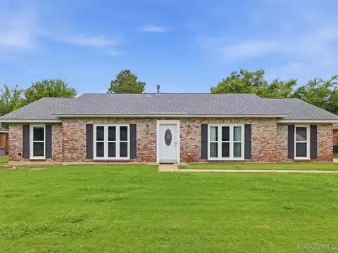 2042 Kingsbury Dr, Montgomery, AL 36106