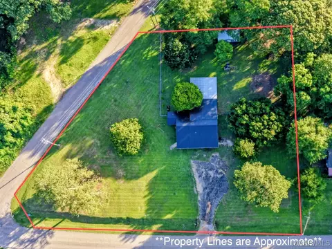 323 Little Rd, Tallassee, AL 36078